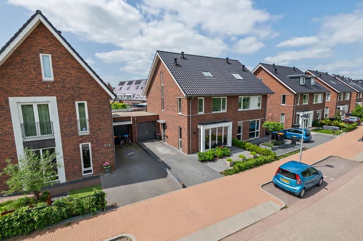 Foto 32 van Kievit 100