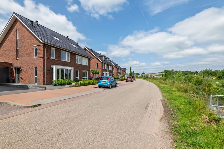 Foto 55 van Kievit 100