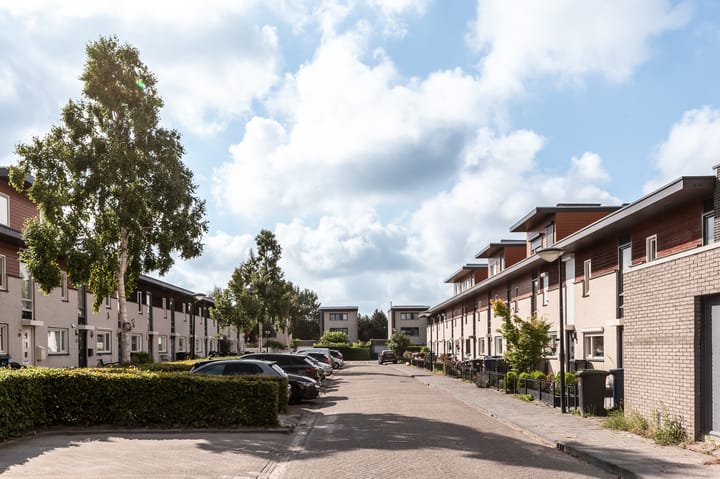 Foto 5 van Corsicastraat 11