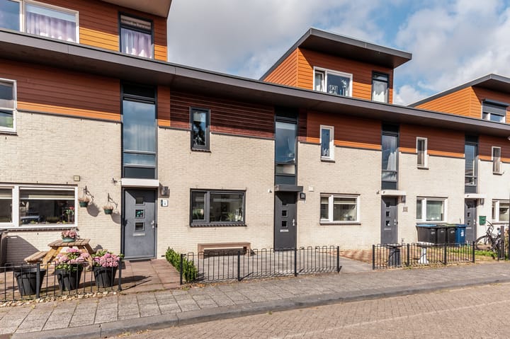 Foto 35 van Corsicastraat 11