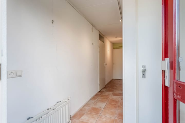 Foto 12 van De Held 47