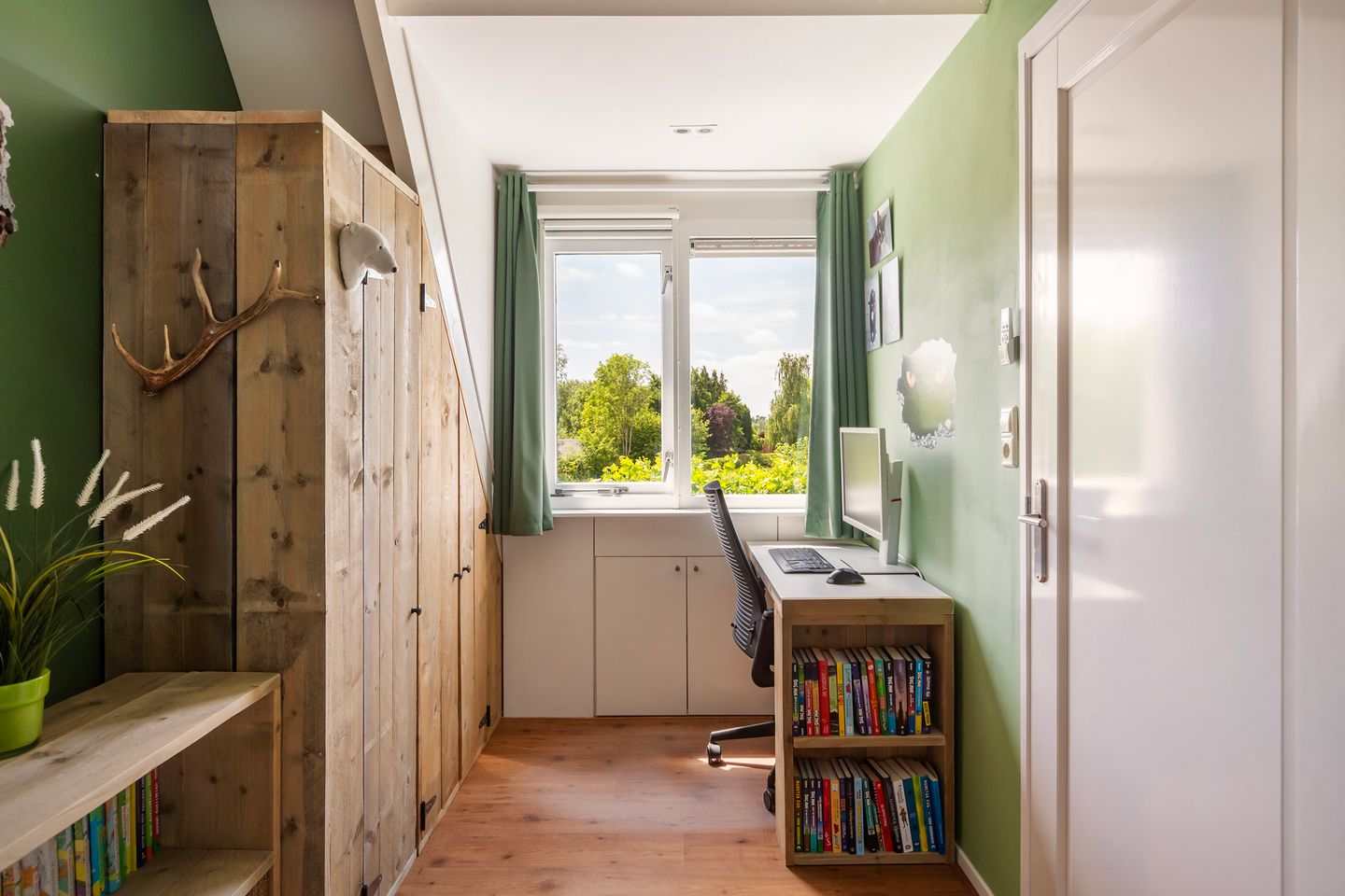 Photo 34 of Molendijk 90