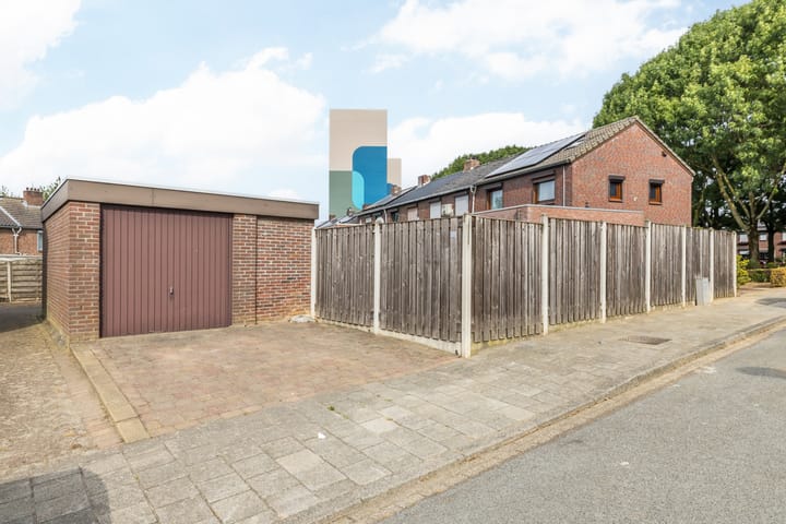 Foto 36 van Bergplein 30