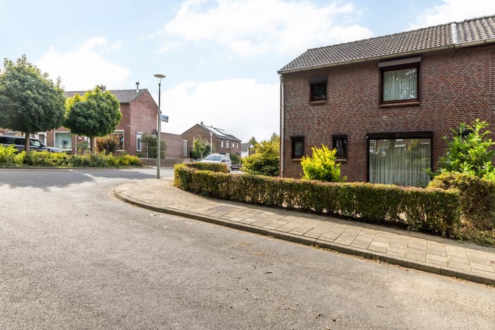 Foto 38 van Bergplein 30