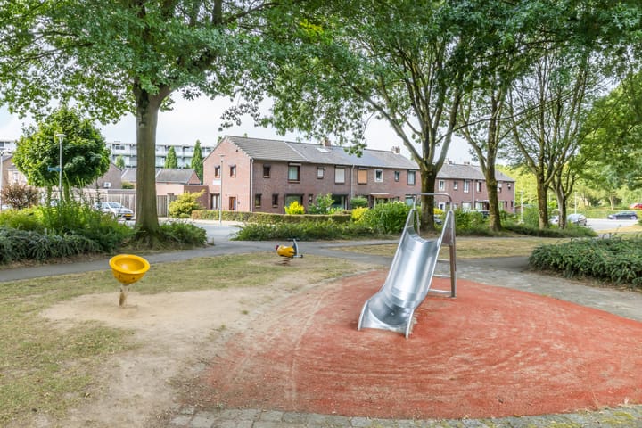 Foto 39 van Bergplein 30