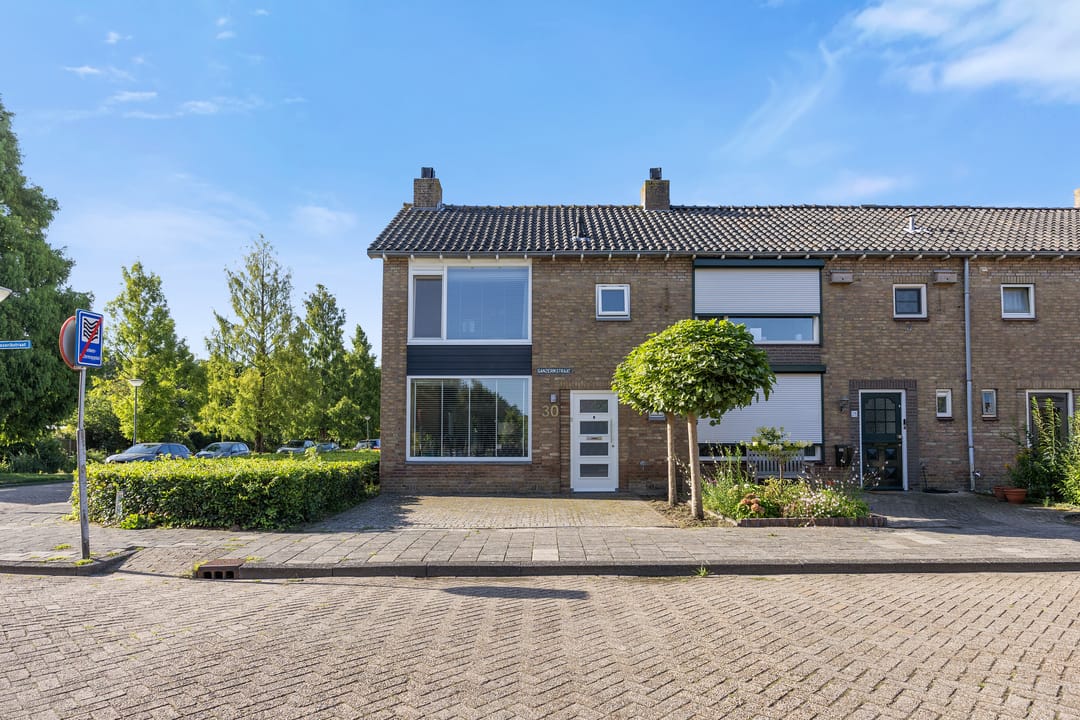 Photo 31 of Ganzerikstraat 30