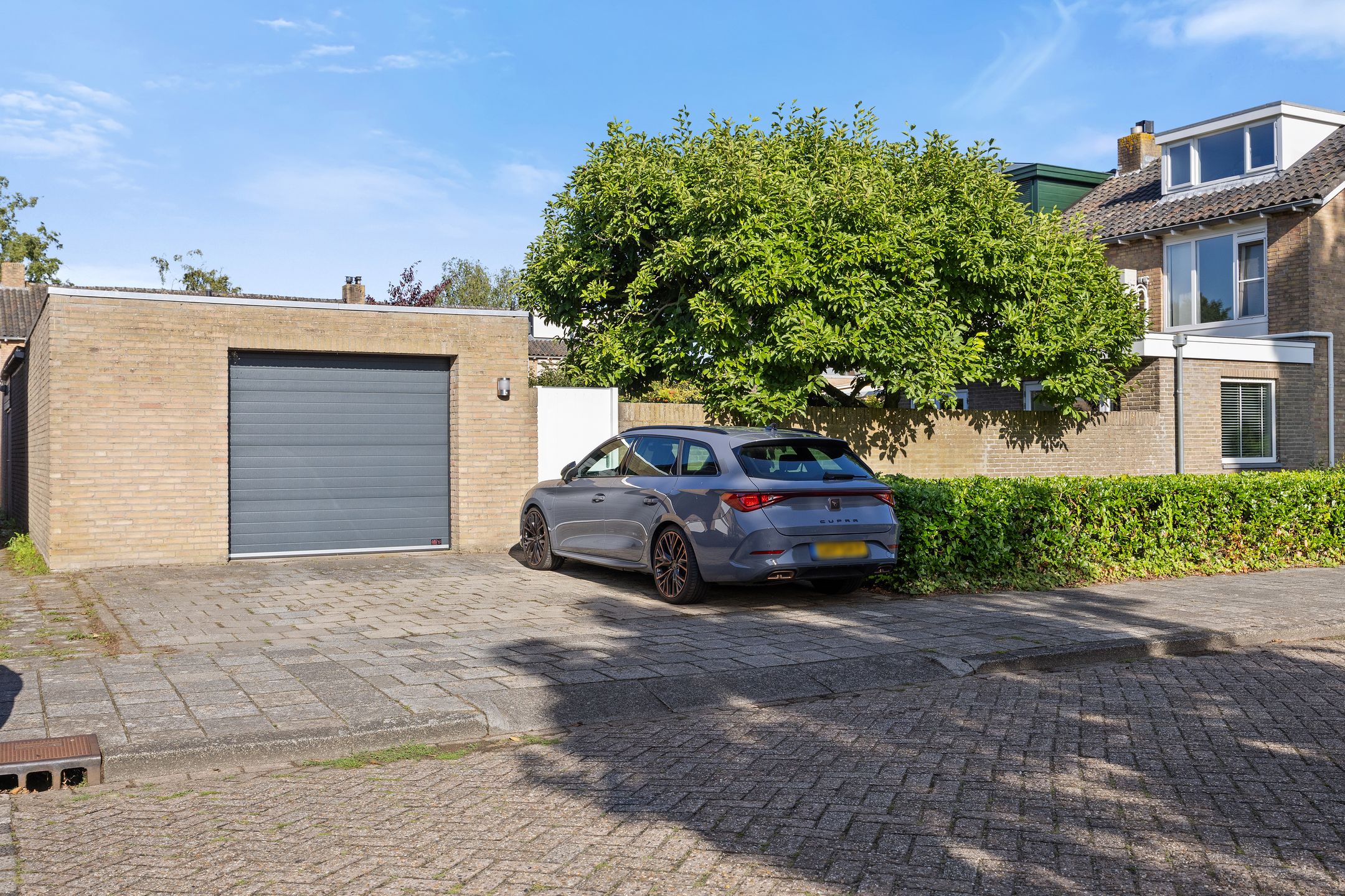 Photo 33 of Ganzerikstraat 30