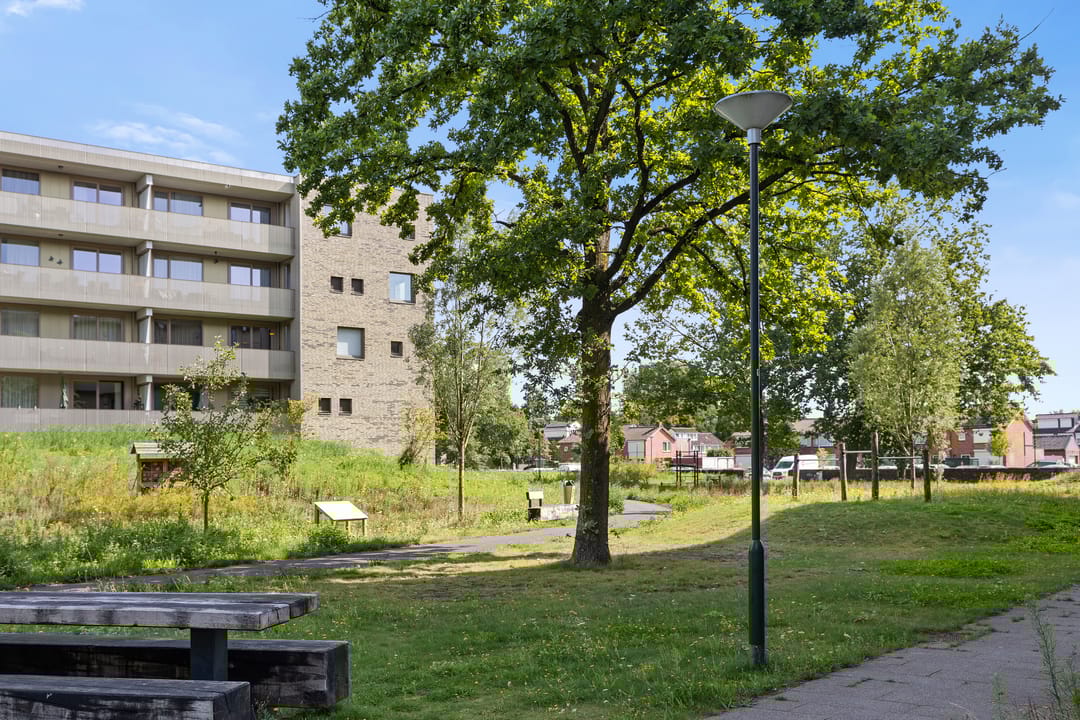 Photo 38 of Ganzerikstraat 30