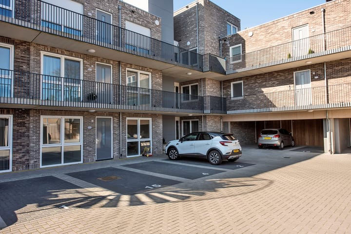 Foto 26 van Rijssenseweg 8-B