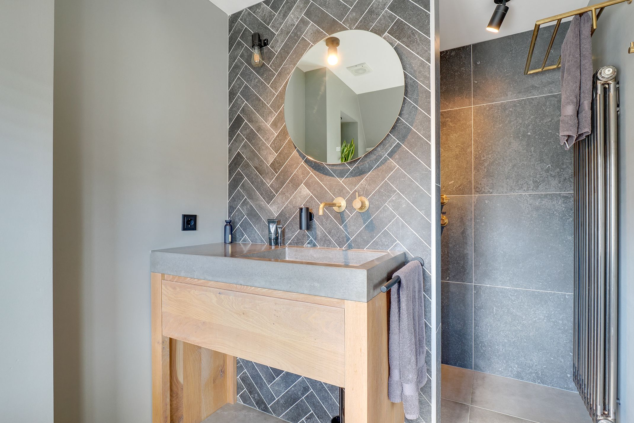 Photo 36 of Verlengde Hoogravenseweg 48