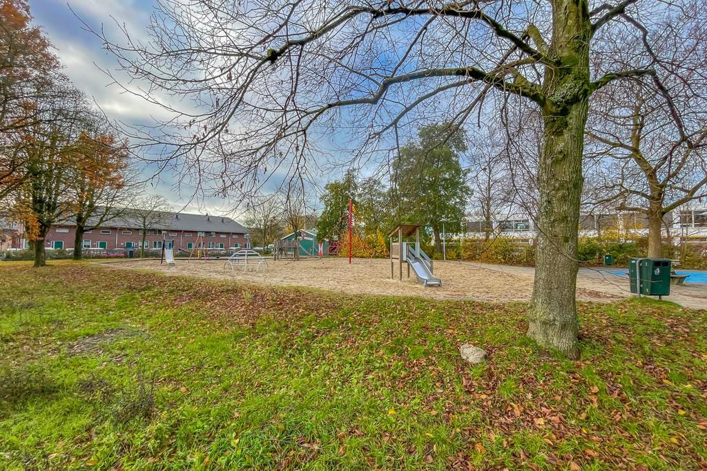 Photo 51 of Verlengde Hoogravenseweg 48