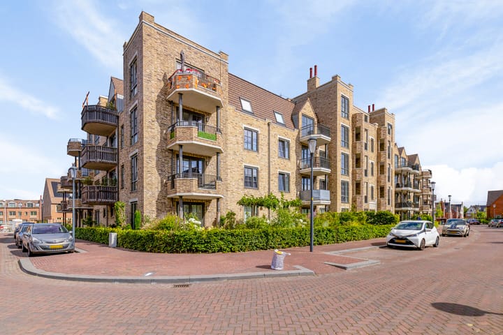 Foto 2 van Charles Brandonlaan 153