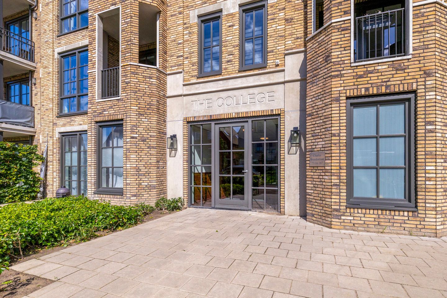 Foto 10 van Charles Brandonlaan 153