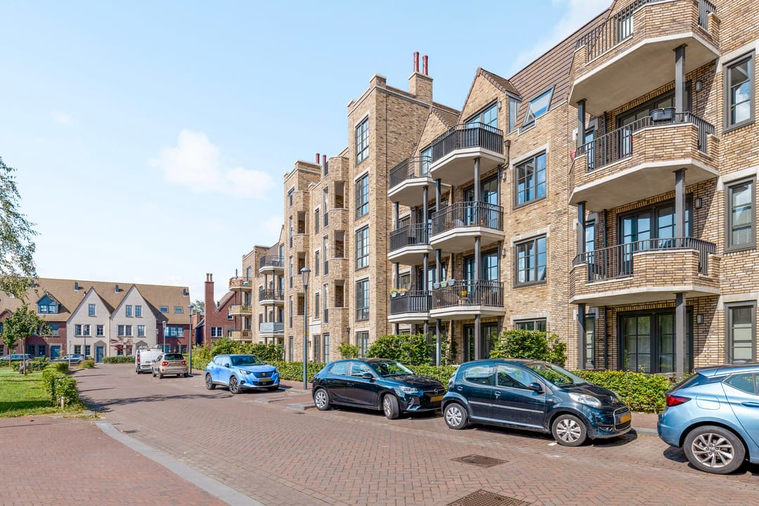 Foto 13 van Charles Brandonlaan 153