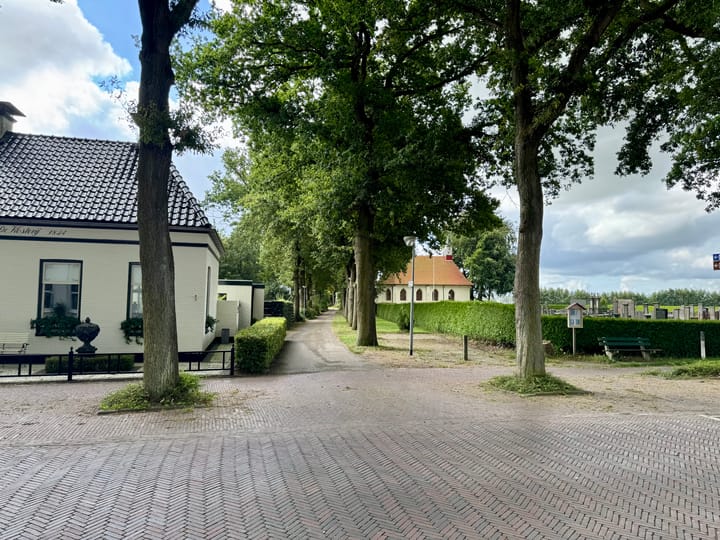 Foto 11 van Hoofdweg 42 B