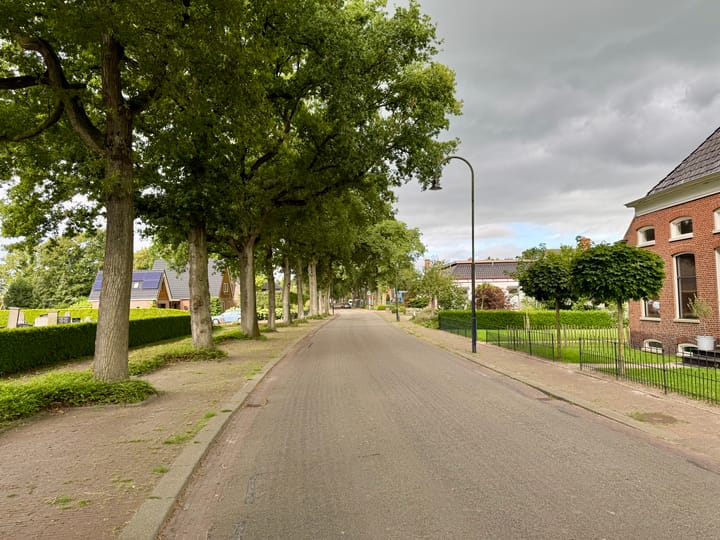 Foto 13 van Hoofdweg 42 B