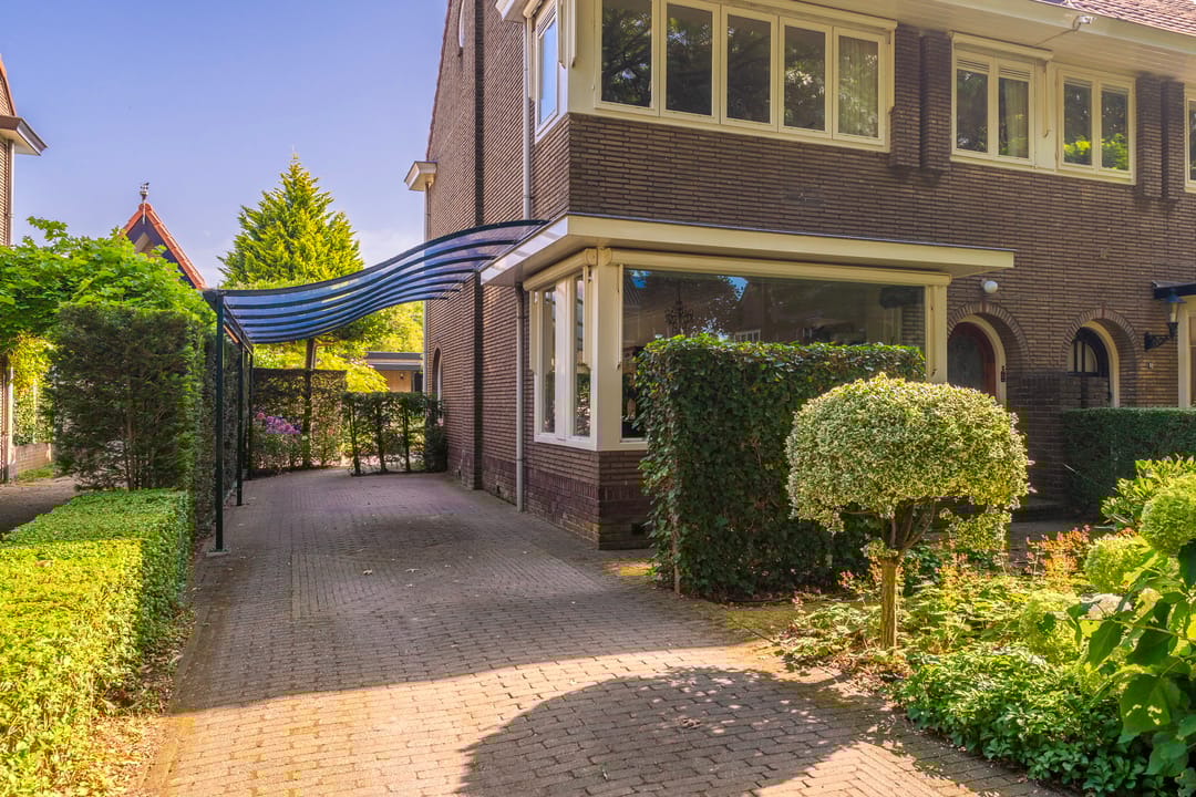 Photo 41 of Laan van Cattenbroeck 8