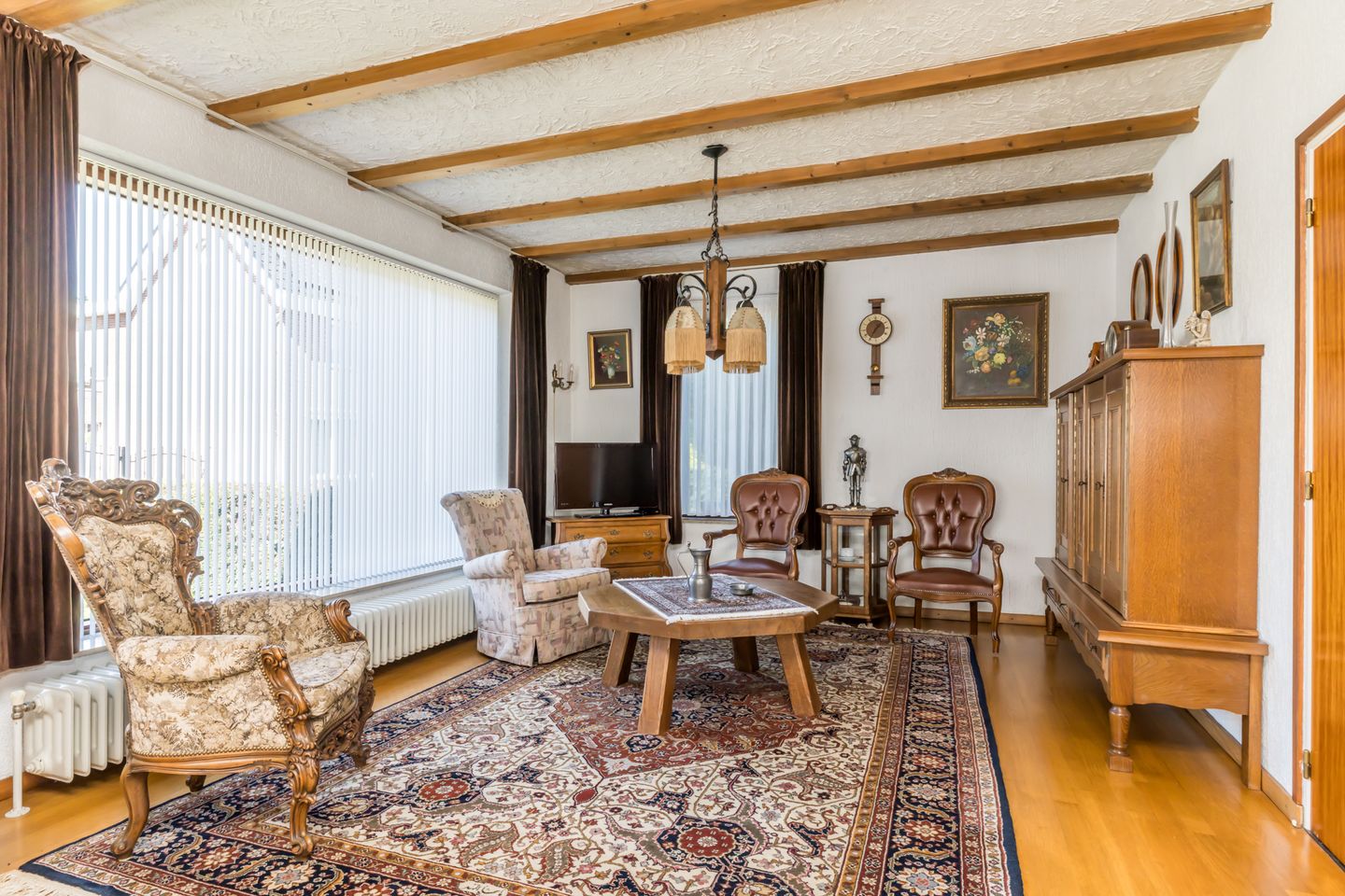 Foto 5 van Douvenderweg 6