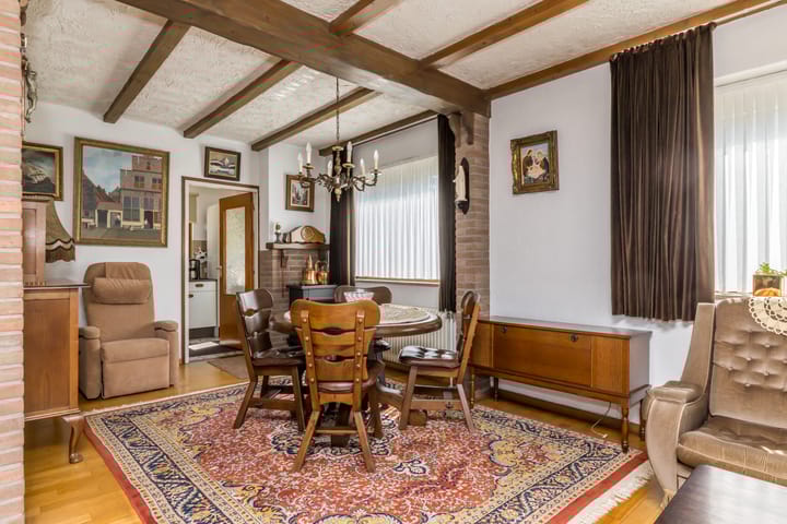 Foto 10 van Douvenderweg 6