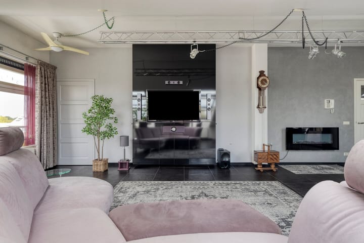 Photo 14 of Koopmanstraat 50