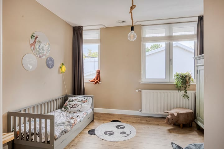 Photo 34 of Raadhuisstraat 18