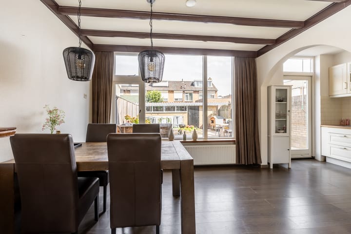 Photo 5 of De Huterstraat 43