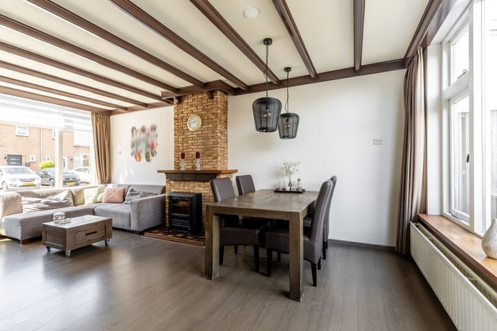 Photo 6 of De Huterstraat 43