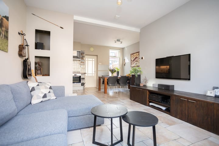 Foto 8 van Post van der Burgstraat 7