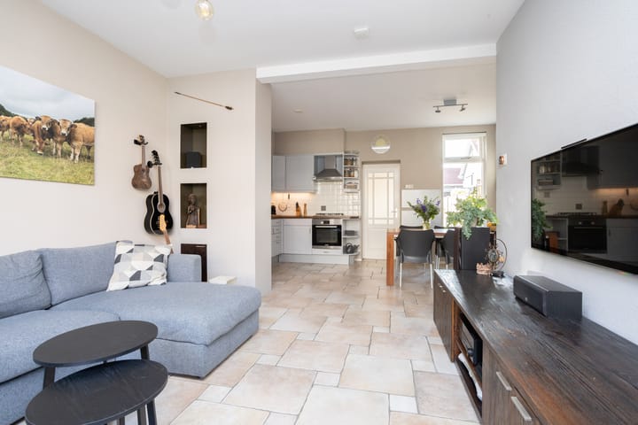 Foto 9 van Post van der Burgstraat 7