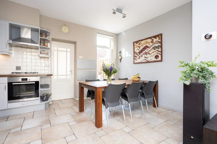 Foto 11 van Post van der Burgstraat 7