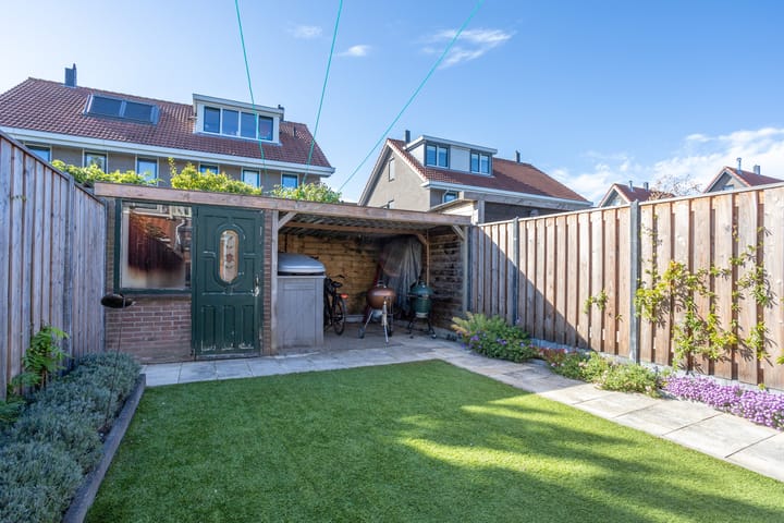 Foto 38 van Post van der Burgstraat 7