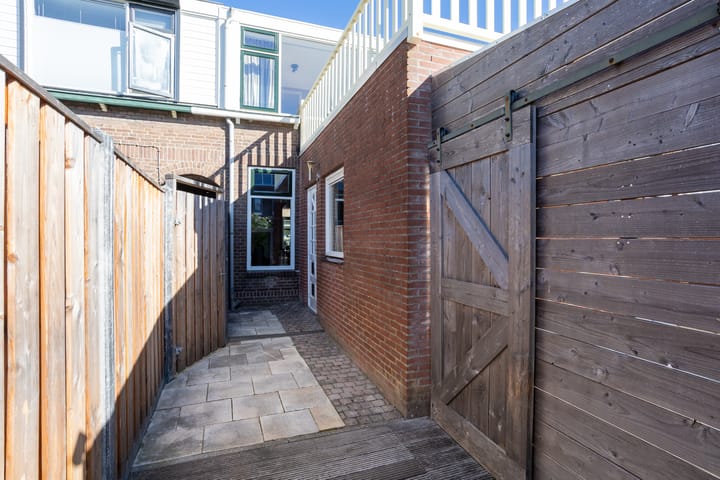 Foto 45 van Post van der Burgstraat 7