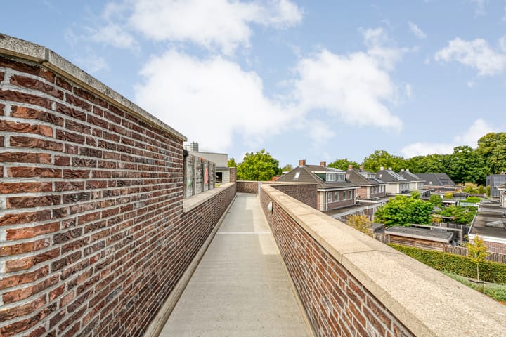 Foto 19 van Burg.Backxlaan 36-Z