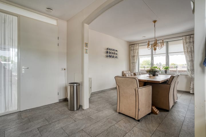 Foto 35 van Burg.Backxlaan 36-Z