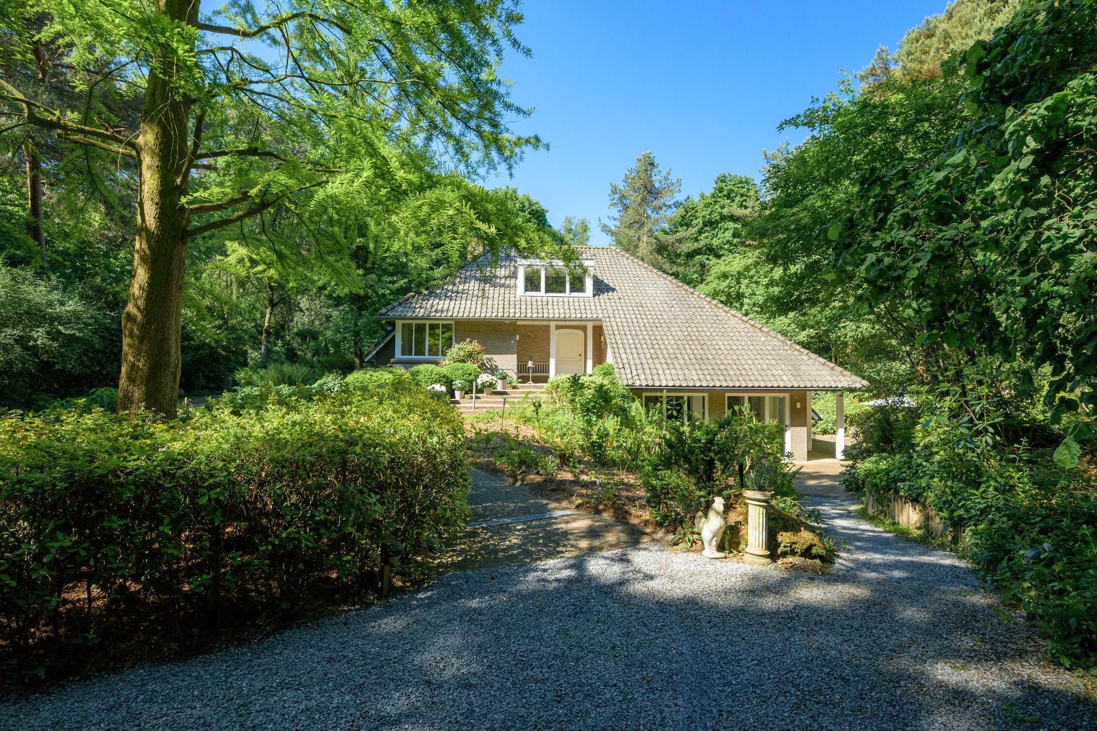 Oude Bredasebaan, 17, Baarle-Nassau, 5111GA, Noord-Brabant, Nederland 17 