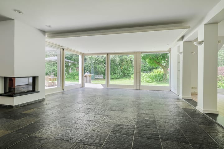 Photo 2 of Oude Bredasebaan 17