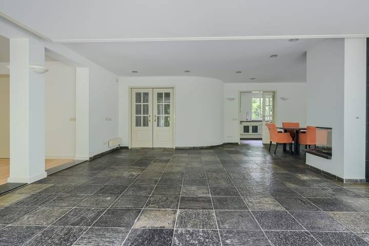 Photo 3 of Oude Bredasebaan 17