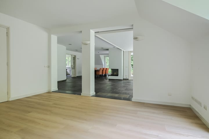 Photo 22 of Oude Bredasebaan 17