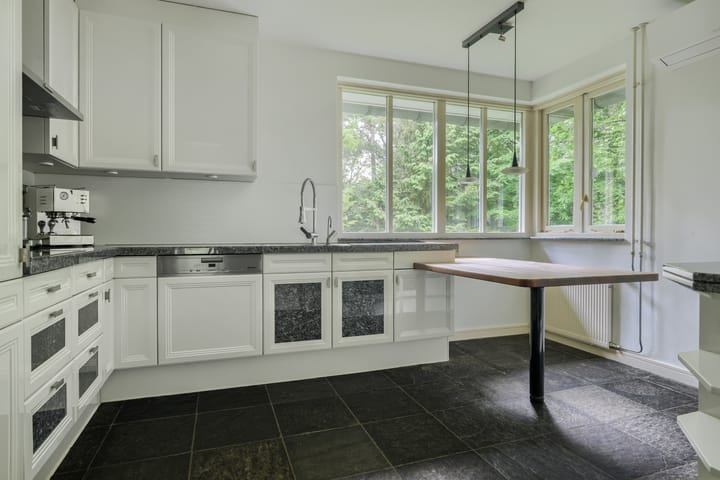 Photo 26 of Oude Bredasebaan 17