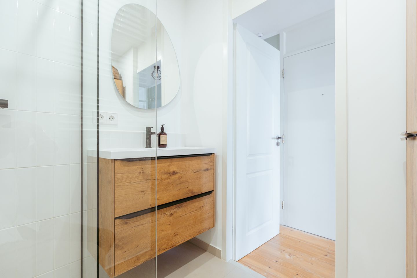 Foto 25 van Jacob van Lennepstraat 252-D