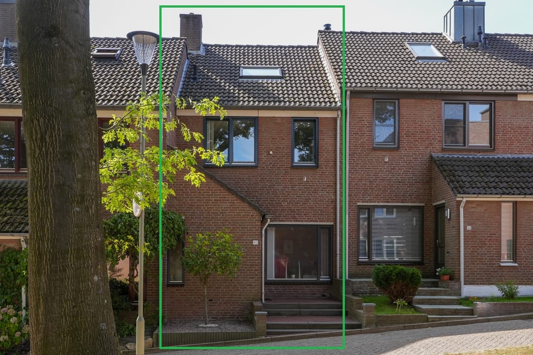 Foto 1 van Laatbankstraat 42