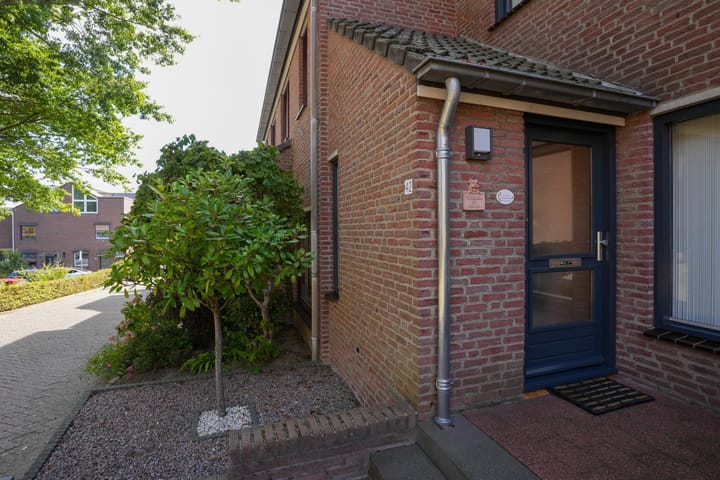 Foto 3 van Laatbankstraat 42