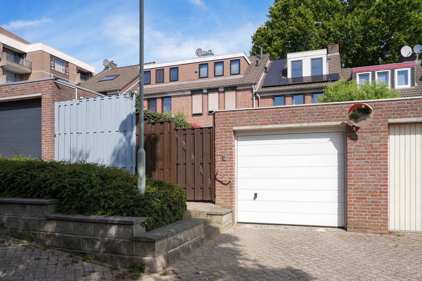 Foto 25 van Laatbankstraat 42