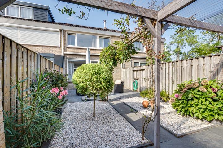 Foto 40 van Calsstraat 54