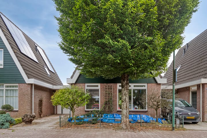 Foto 3 van Meester van Busselstraat 82