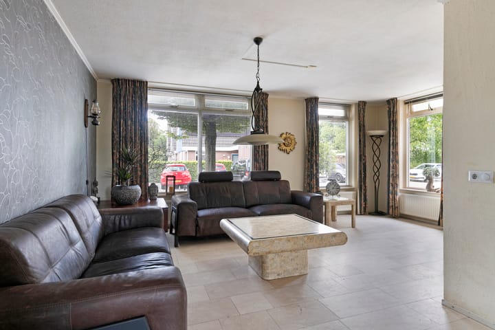 Foto 4 van Meester van Busselstraat 82