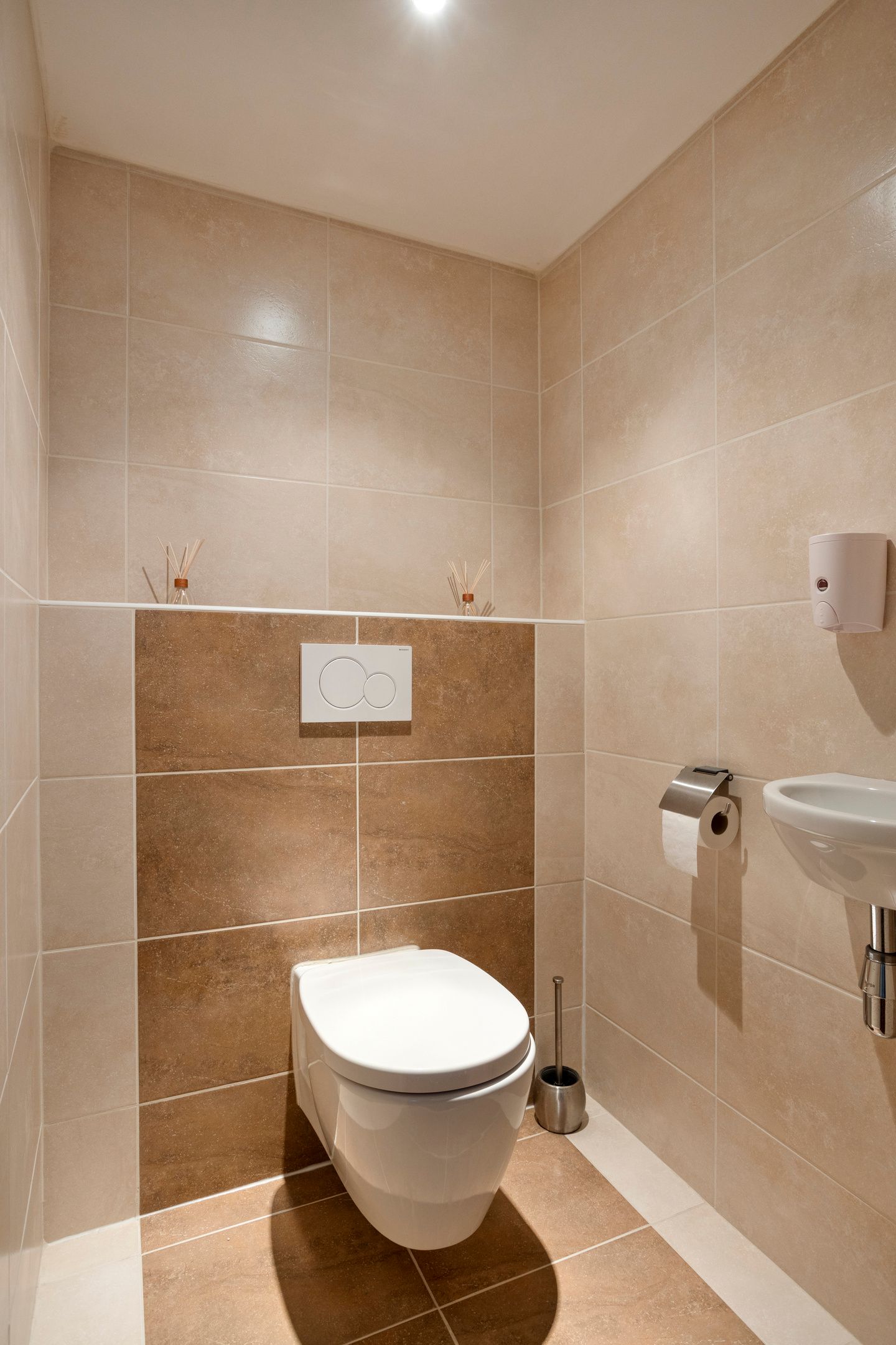 Photo 5 of Anjerstraat 6