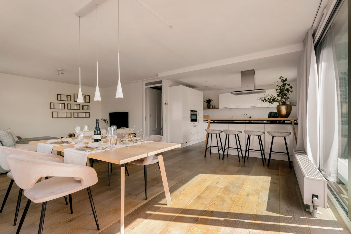 Foto 10 van Saskia van Uijlenburgkade 154