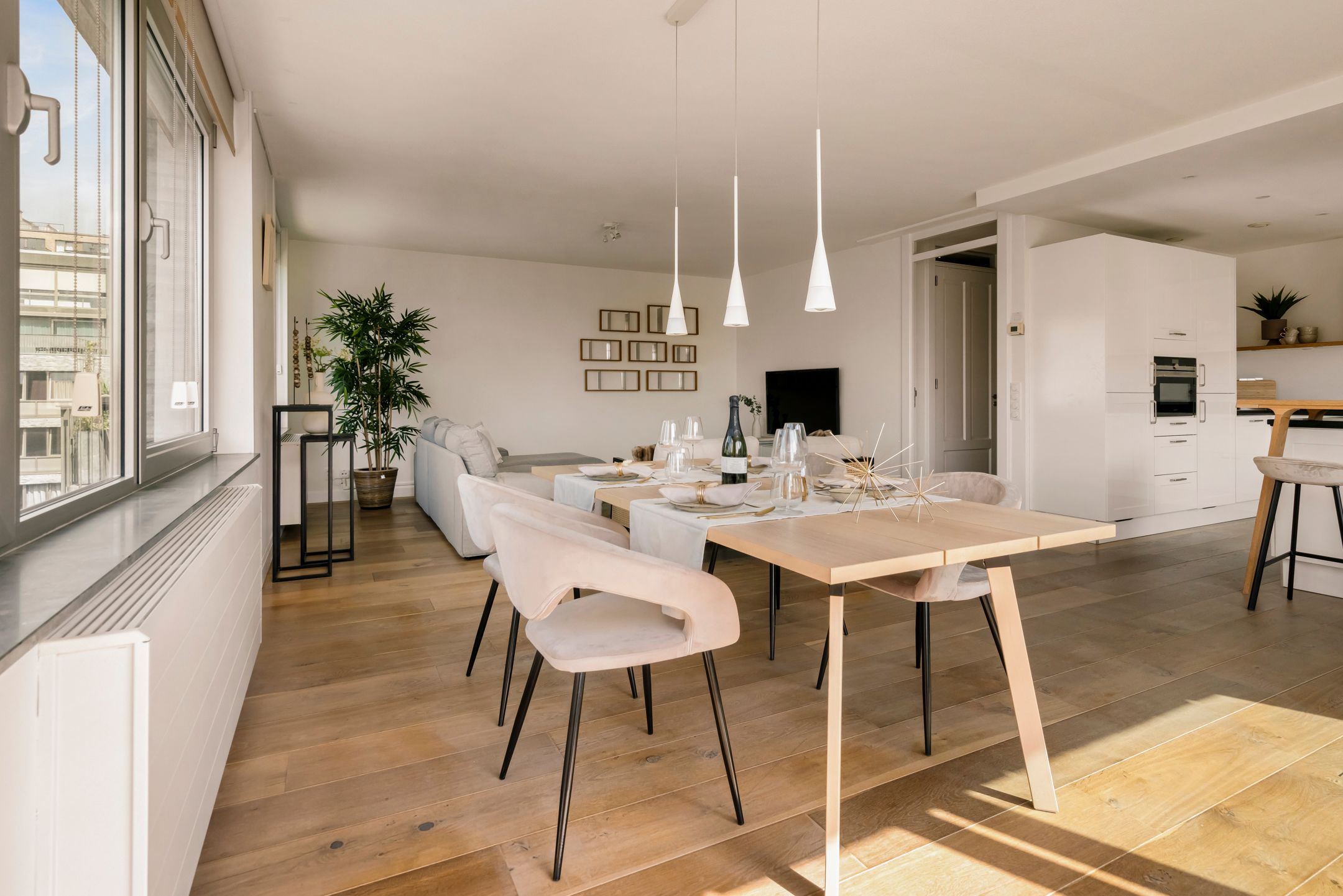 Foto 15 van Saskia van Uijlenburgkade 154