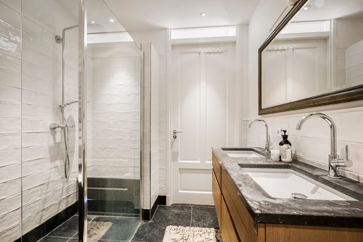 Photo 24 of Saskia van Uijlenburgkade 154